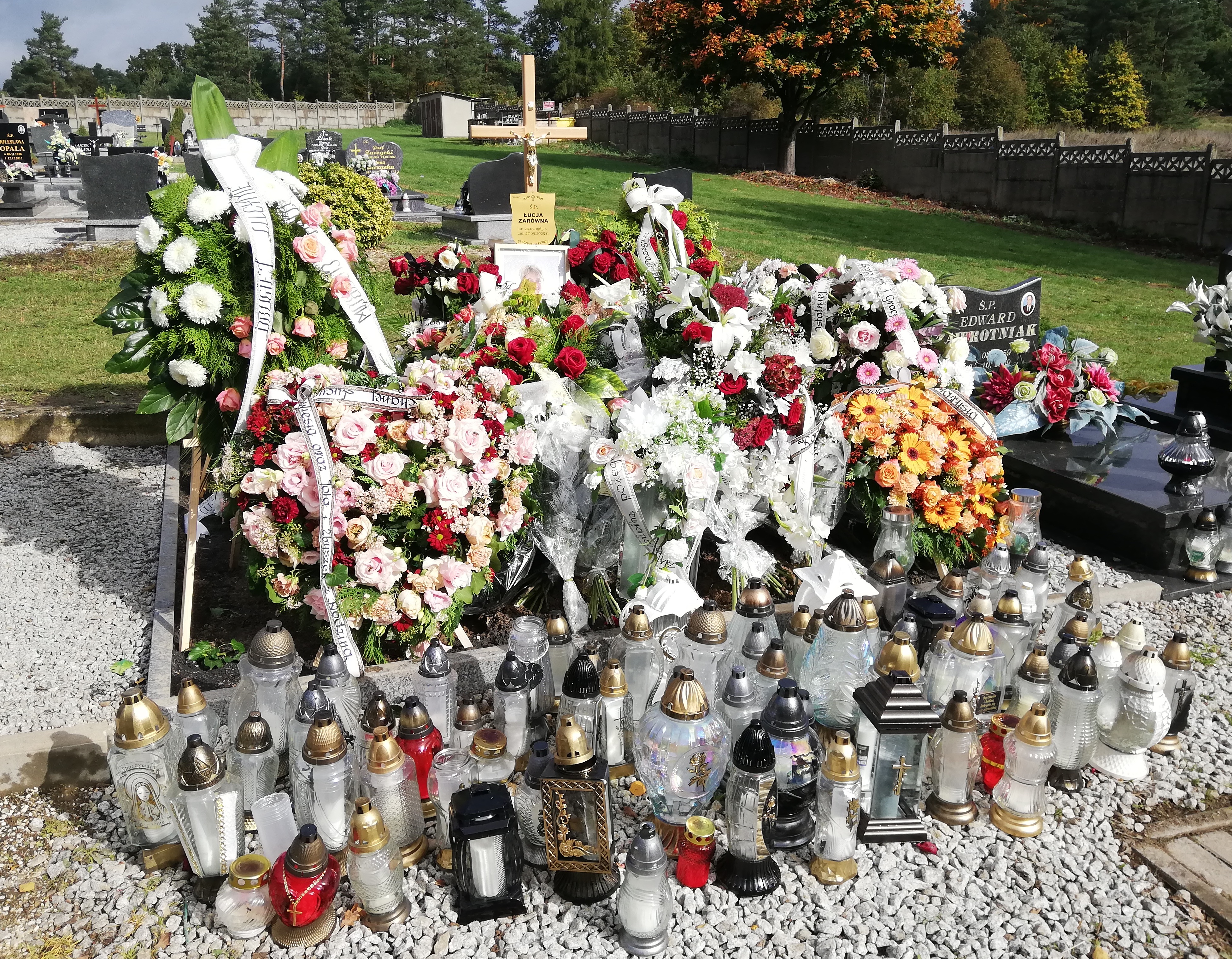 Grób Łucja Zarówna